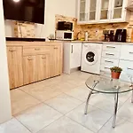 شقة Santana -19 At With Pool, Garage And Lift *
