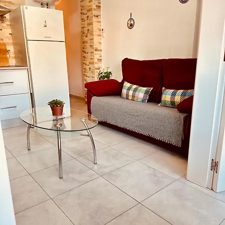 Santana -19 At With Pool, Garage And Lift *