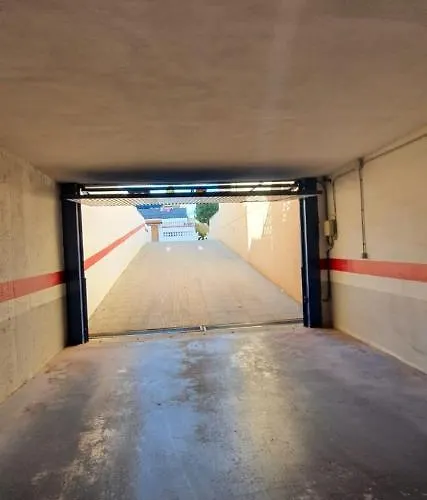 Santana -19 At With Pool, Garage And Lift Torrevieja