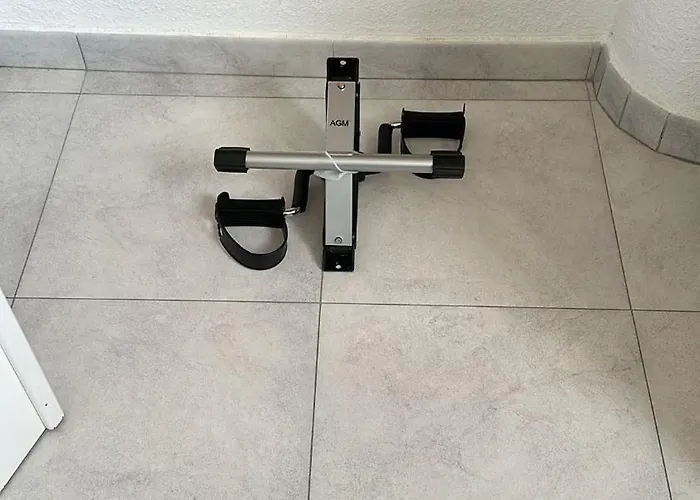 Santana -19 At With Pool, Garage And Lift Torrevieja